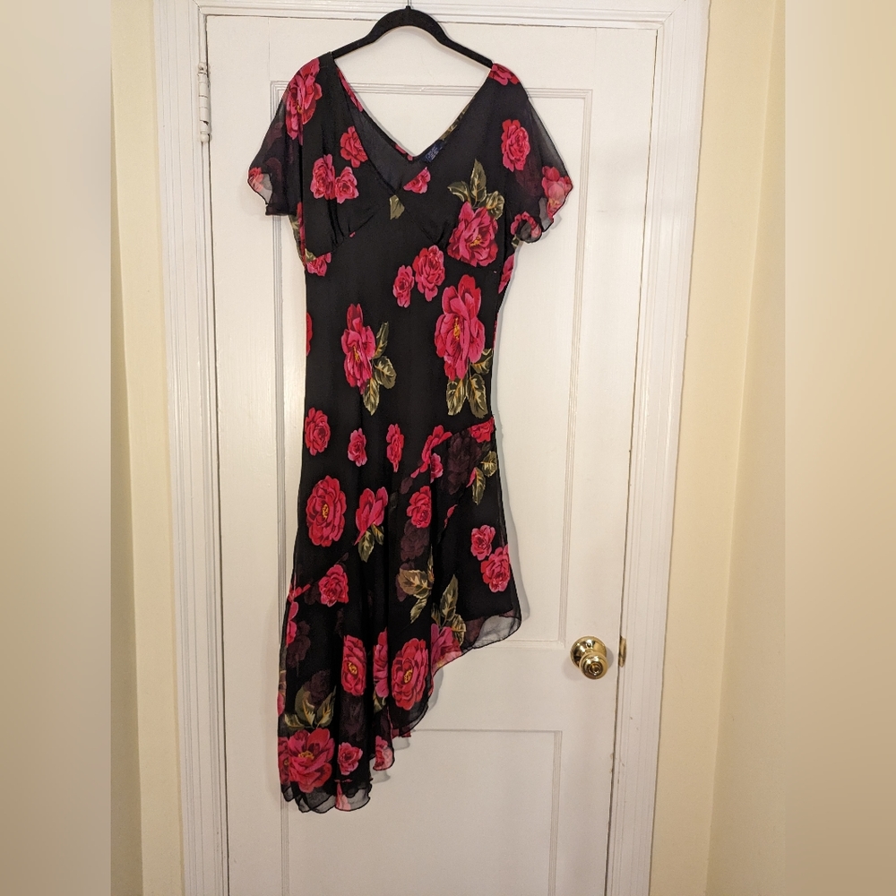 Vintage floral asymmetrical hem flowy dress